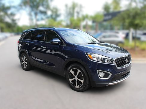 Used 2018 Kia Sorento EX w/ EX Advanced Touring Package FWD image 12
