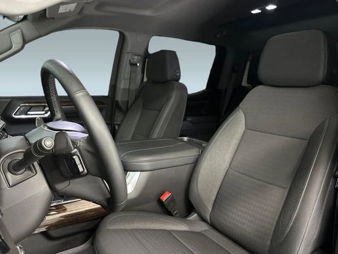 Used 2024 GMC Sierra 1500 Elevation image 21