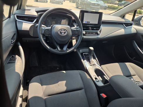 Used 2024 Toyota Corolla LE FWD image 8