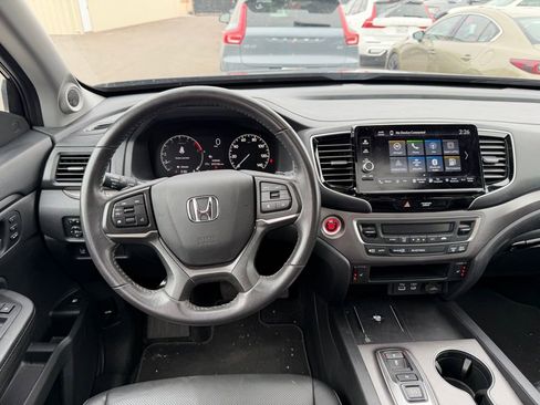 Used 2025 Honda Ridgeline RTL image 9
