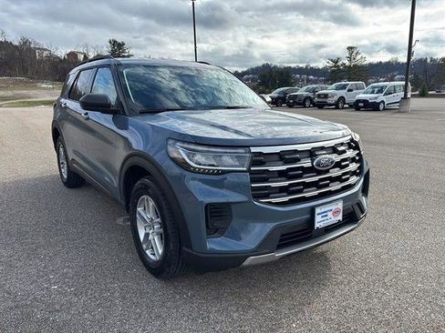 New 2026 Ford Explorer Active image 6