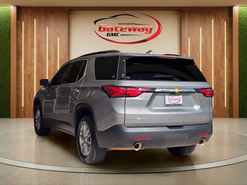 Used 2023 Chevrolet Traverse LT AWD/4WD image 5