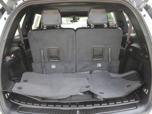 Used 2024 Jeep Grand Cherokee L Limited AWD/4WD image 29