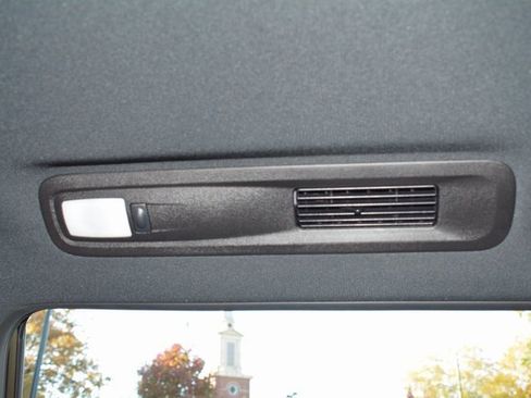 Used 2024 INFINITI QX80 Sensory image 28