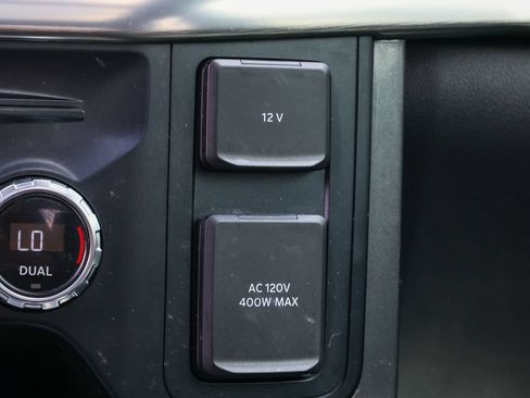 Used 2021 Ford F150 Lariat AWD/4WD image 17