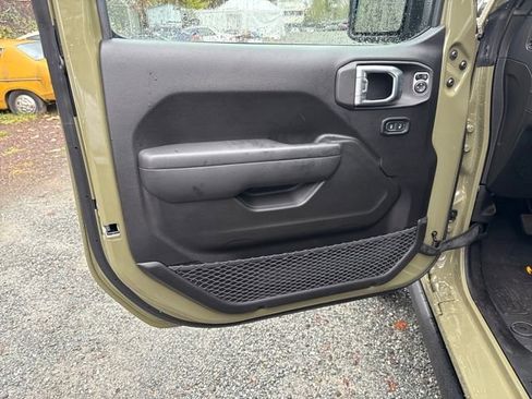 New 2026 Jeep Wrangler Unlimited Rubicon image 15