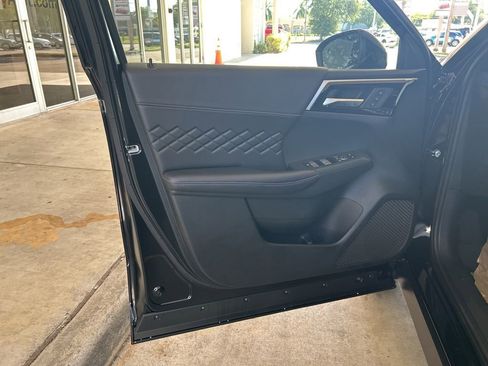 New 2025 Mitsubishi Outlander SEL Black Edition image 36