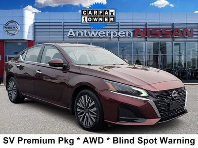 Used 2024 Nissan Altima 2.5 SV w/ SV Premium Package