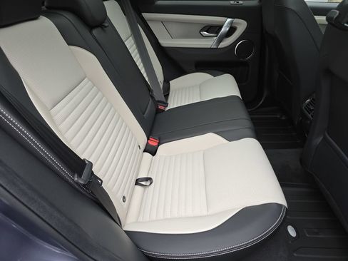 New 2025 Land Rover Discovery Sport Dynamic SE AWD/4WD image 19