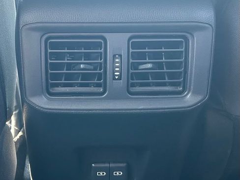 Certified 2025 Toyota RAV4 XLE AWD/4WD image 17