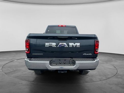 New 2026 RAM 2500 Big Horn AWD/4WD image 13
