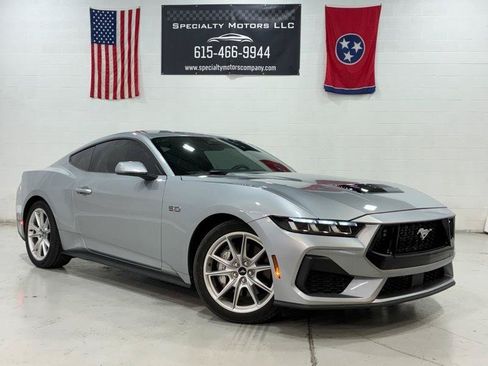 Used 2024 Ford Mustang GT Premium RWD image 4