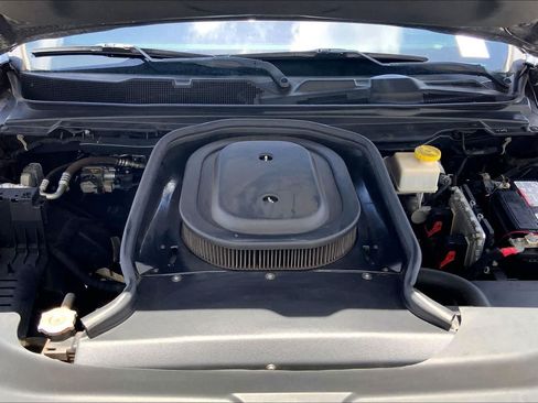 Used 2020 RAM 1500 Big Horn RWD image 9