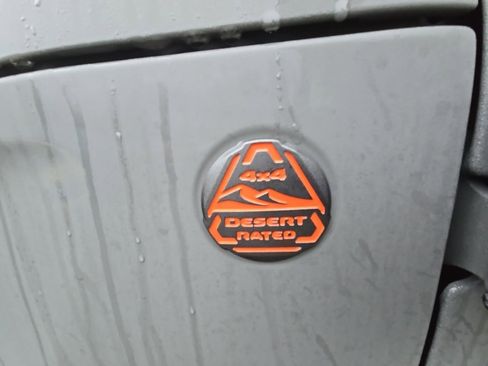 Used 2021 Jeep Gladiator Mojave w/ Trailer Tow Package image 15