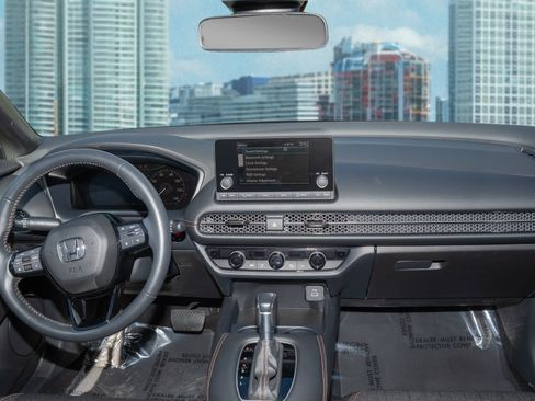 Certified 2023 Honda HR-V Sport image 19