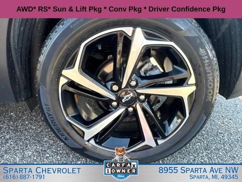 Used 2022 Chevrolet TrailBlazer RS w/ Sun and Liftgate Package AWD/4WD image 10