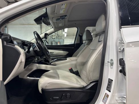 Used 2022 Hyundai Tucson Limited AWD/4WD image 19