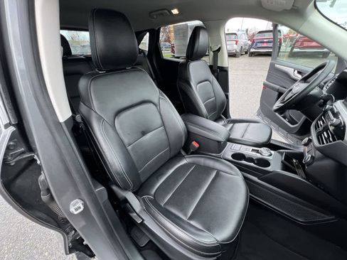 Used 2022 Ford Escape SEL AWD/4WD image 28