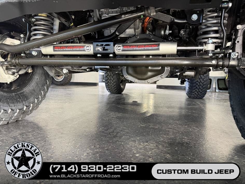 Used 2024 Jeep Wrangler High Altitude AWD/4WD image 37