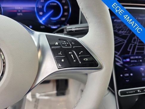 Used 2025 Mercedes-Benz EQE 350+ 4MATIC Sedan image 20