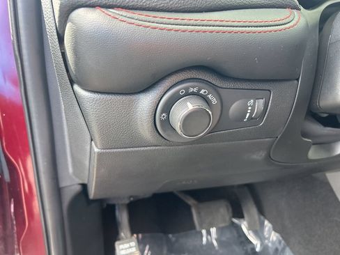 Used 2023 Dodge Durango GT AWD/4WD image 40