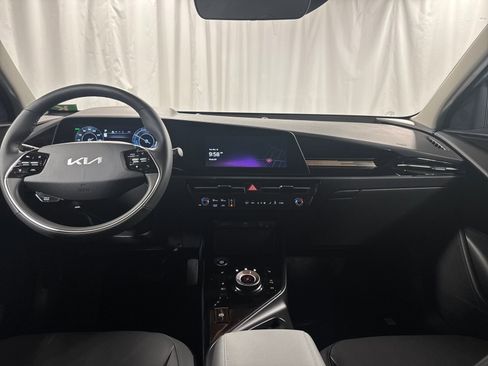 New 2026 Kia Niro Wind image 4
