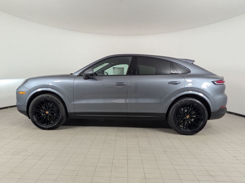 New 2026 Porsche Cayenne Coupe AWD/4WD image 2