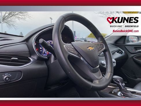 Used 2024 Chevrolet Malibu LT image 15