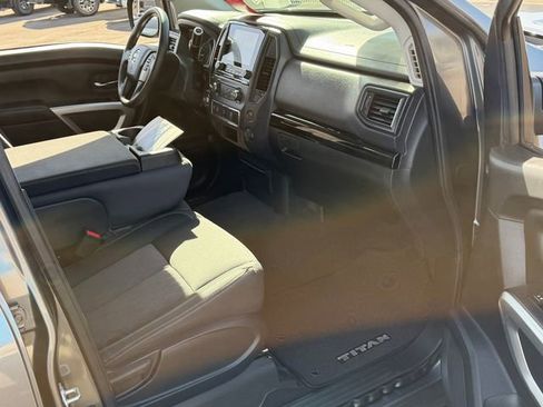 Certified 2022 Nissan Titan SV w/ Accessory Utility Package RWD image 24