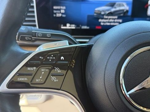 Used 2024 Mercedes-Benz GLE 350 4MATIC image 17