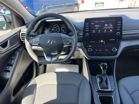 Used 2020 Hyundai Ioniq Blue FWD image 28