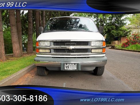 Used 2002 Chevrolet Express 3500 Extended Passenger w/ LS Preferred Equipment Group RWD image 6