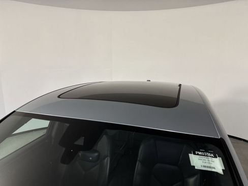 Certified 2023 Porsche Macan image 17