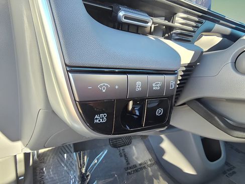 New 2026 Hyundai Ioniq 5 SEL AWD/4WD image 18