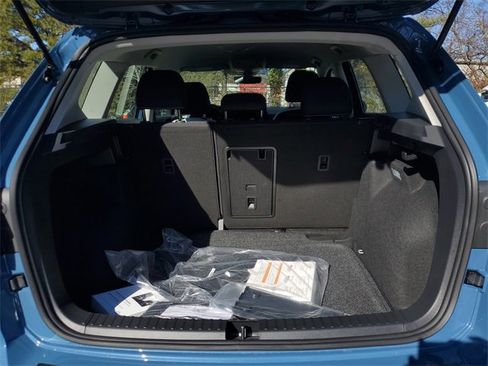 New 2026 Volkswagen Taos S image 9