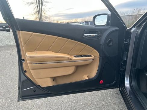 Used 2013 Dodge Charger R/T image 15