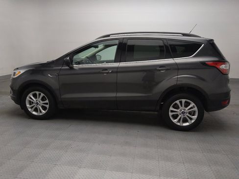 Used 2018 Ford Escape SEL FWD image 3