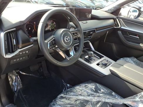 New 2025 MAZDA CX-90 Plug-In Hybrid w/ Premium Plus image 17