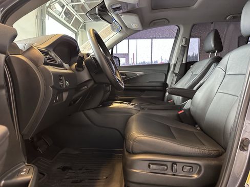 Used 2021 Honda Pilot Special Edition image 8