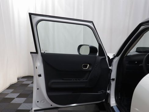 New 2026 MINI Cooper 4-Door Hardtop image 4