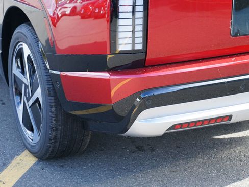 New 2026 Hyundai Ioniq 9 Limited image 8