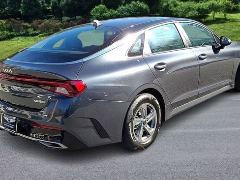 Used 2023 Kia K5 LXS image 8