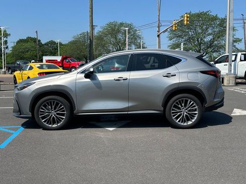 Used 2022 Lexus NX 350 AWD w/ Luxury Package image 4