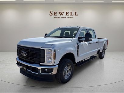 New 2025 Ford F250 Lariat w/ FX4 Off-Road Package