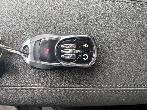 Used 2025 Buick Encore GX Preferred image 21