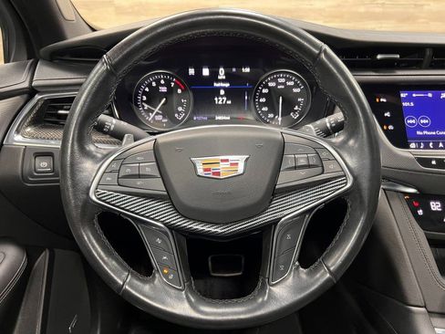 Used 2020 Cadillac XT5 Sportv image 30