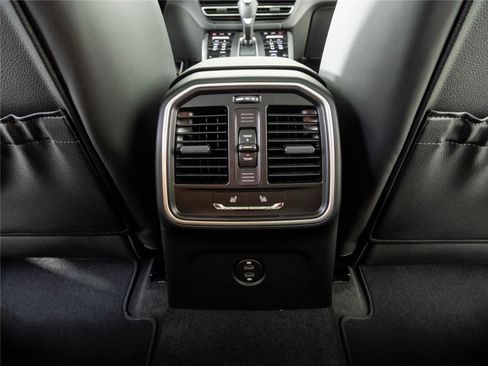 New 2026 Porsche Macan Turbo AWD/4WD image 21