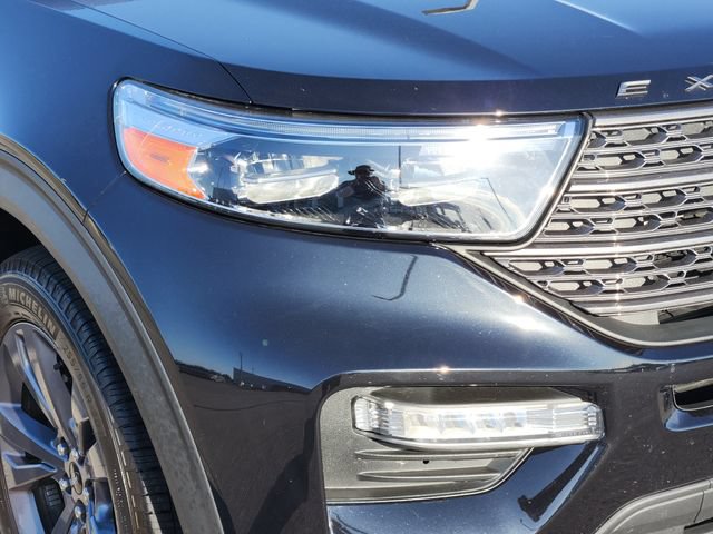 Used 2023 Ford Explorer XLT w/ Equipment Group 202A RWD image 9