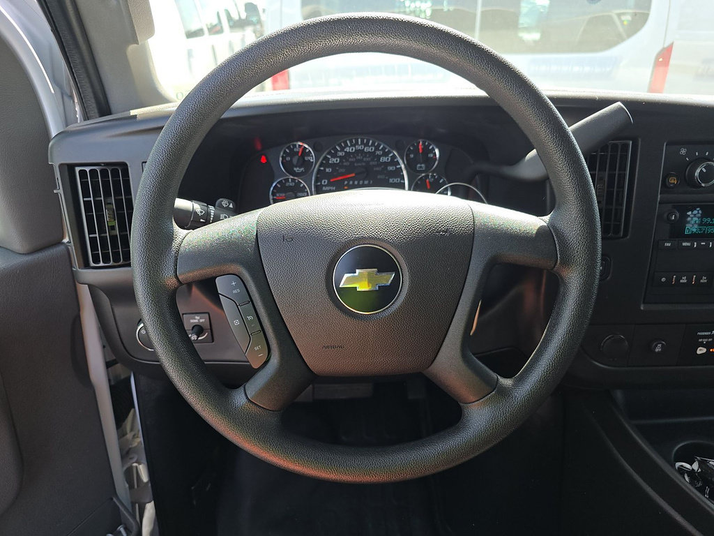 Used 2025 Chevrolet Express 2500 w/ Driver Convenience Package RWD image 5