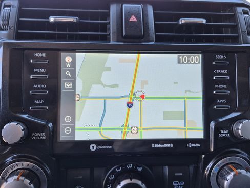 Used 2022 Toyota 4Runner TRD Off-Road Premium w/ Moonroof Package AWD/4WD image 30